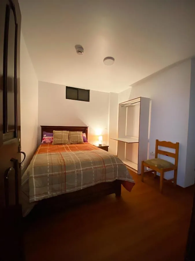 Guest house Hostal La Terraza - Roof Terrace Overlooking The North And Historic Centre Quito