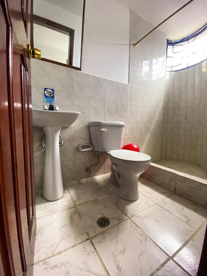 Hostal La Terraza - Roof Terrace Overlooking The North And Historic Centre Quito Guest house