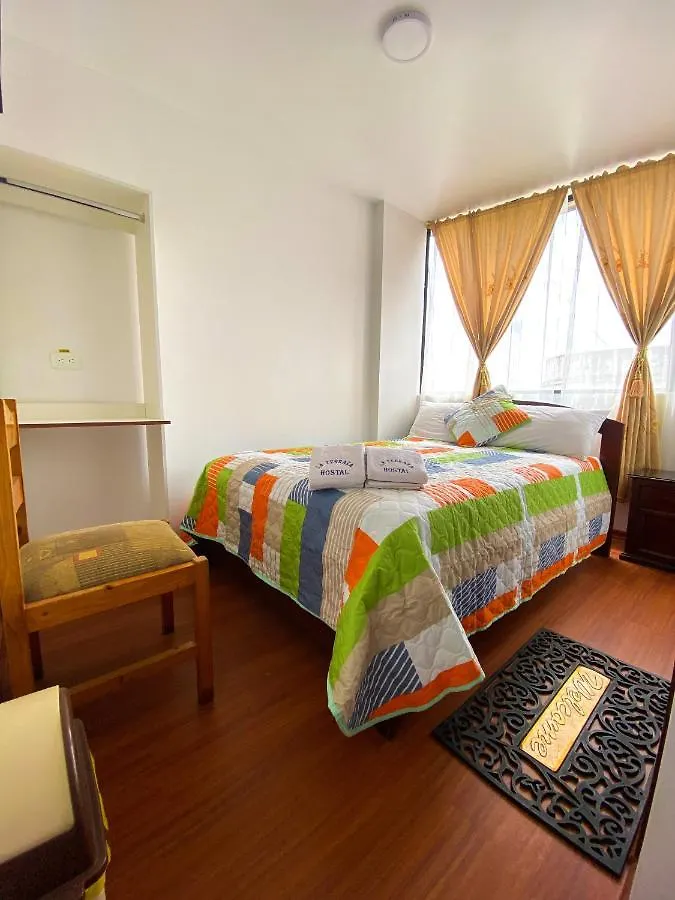 Hostal La Terraza - Roof Terrace Overlooking The North And Historic Centre Quito Guest house