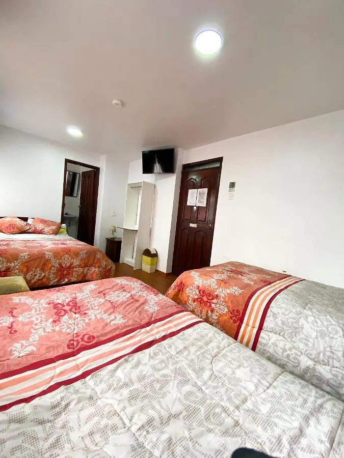 Hostal La Terraza - Roof Terrace Overlooking The North And Historic Centre Quito Guest house