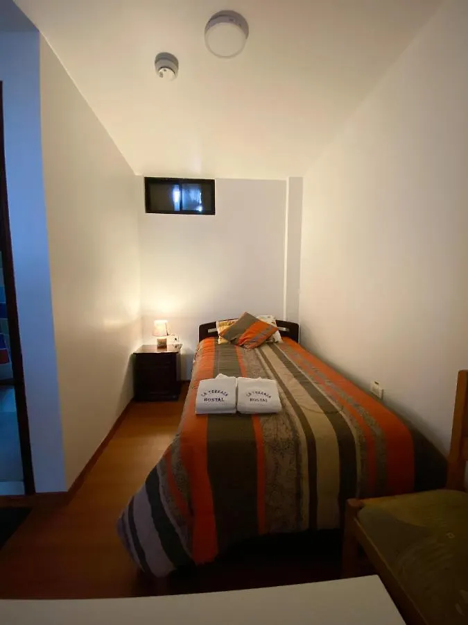 Hostal La Terraza - Roof Terrace Overlooking The North And Historic Centre Quito Guest house