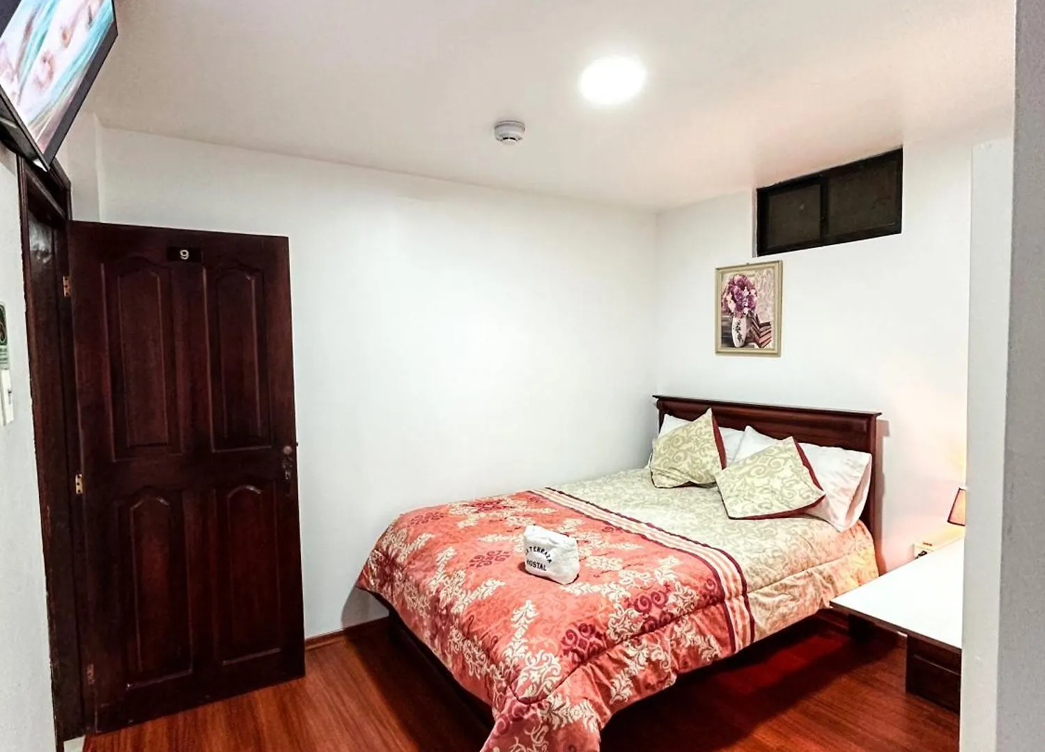 Guest house Hostal La Terraza - Roof Terrace Overlooking The North And Historic Centre Quito Ecuador